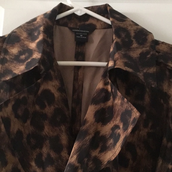 NEVER WORN Moda International tie front rain coat - Picture 2 of 3